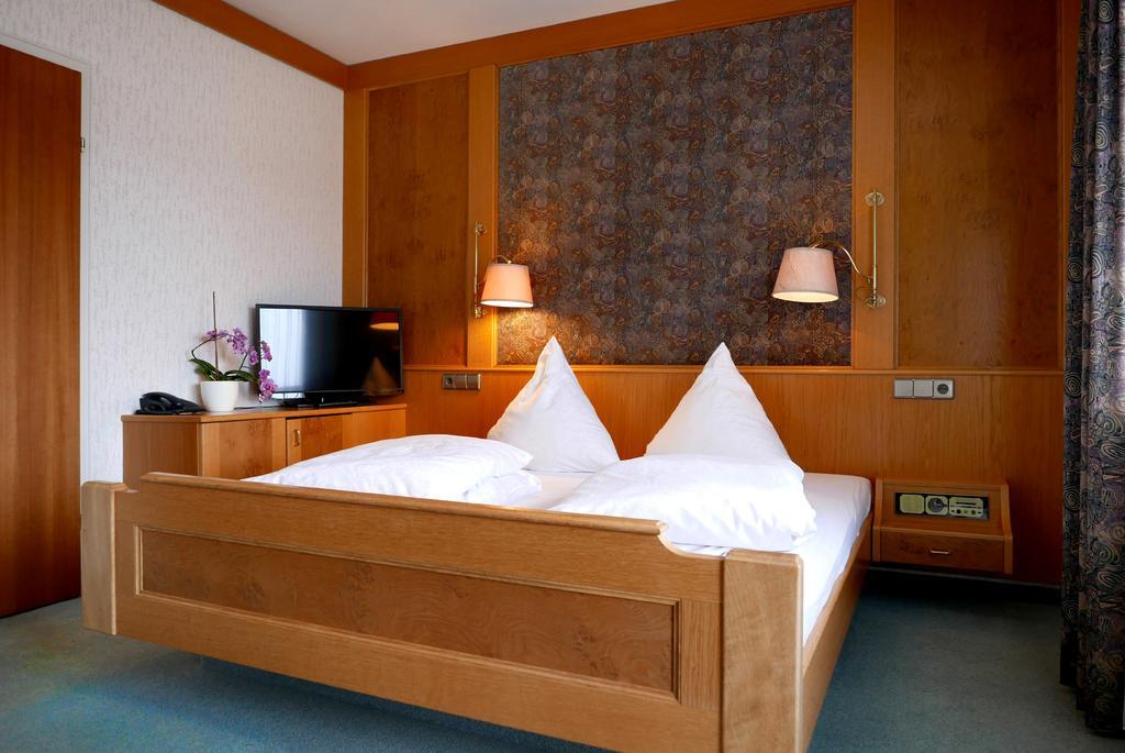 Hotel Cafe Gunter Книбис Экстерьер фото